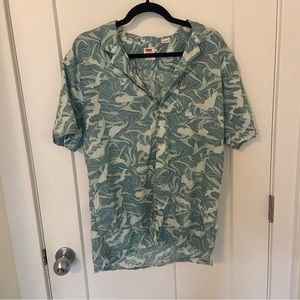 Blue Levis Hawaiian Button Down Shirt